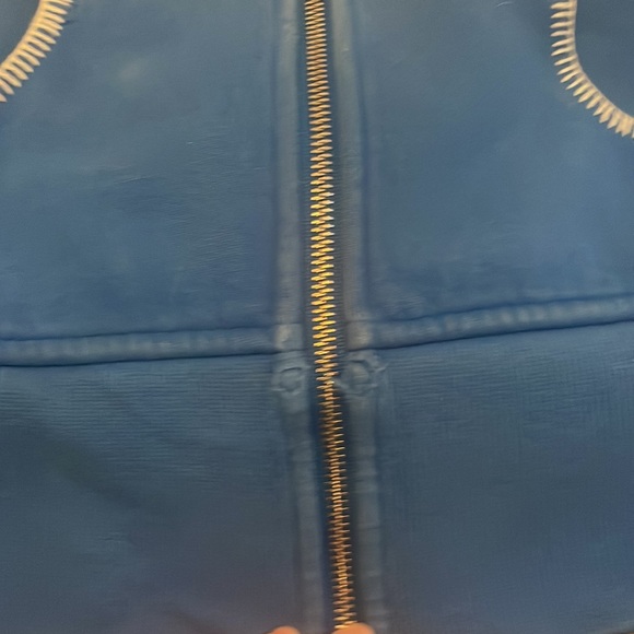 Rare Lululemon 2010 Olympic Collection Hoodie - team Switzerland. - Picture 7 of 9